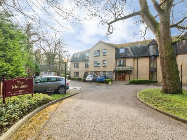 1 bedroom flat for sale