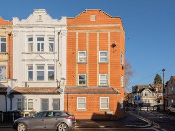 1 bedroom flat for sale