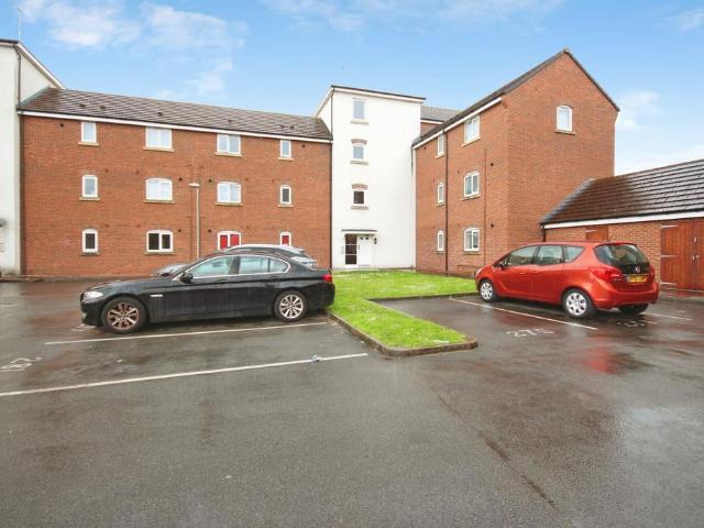 1 bedroom flat for sale
