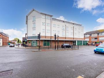 1 bedroom flat for sale
