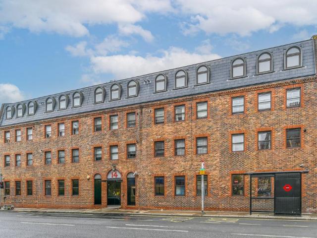 1 bedroom flat for sale