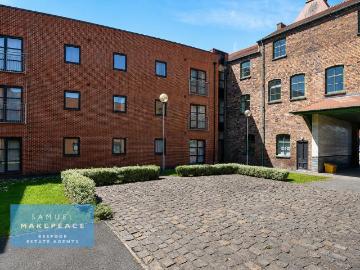 1 bedroom flat for sale