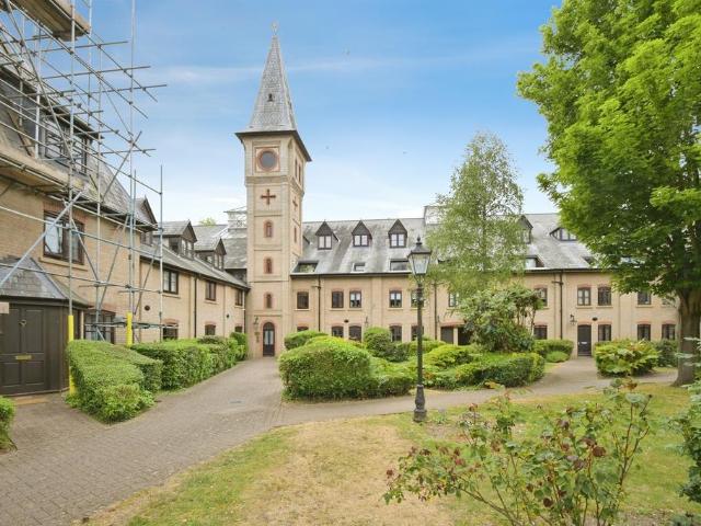 1 bedroom flat for sale