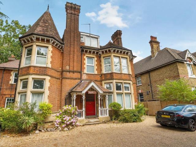 1 bedroom flat for sale