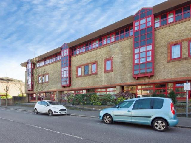 1 bedroom flat for sale