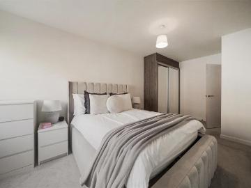 1 bedroom flat for sale