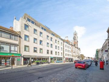 1 bedroom flat for sale