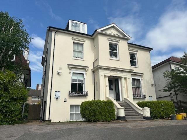 1 bedroom flat for sale