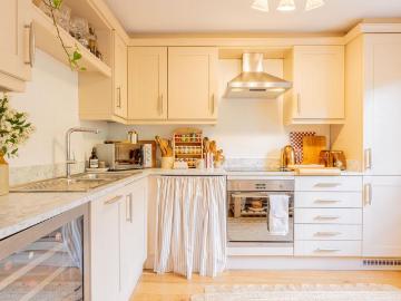 1 bedroom flat for sale