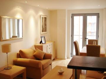 1 bedroom flat for sale