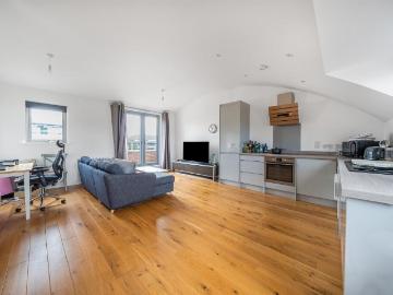 1 bedroom flat for sale