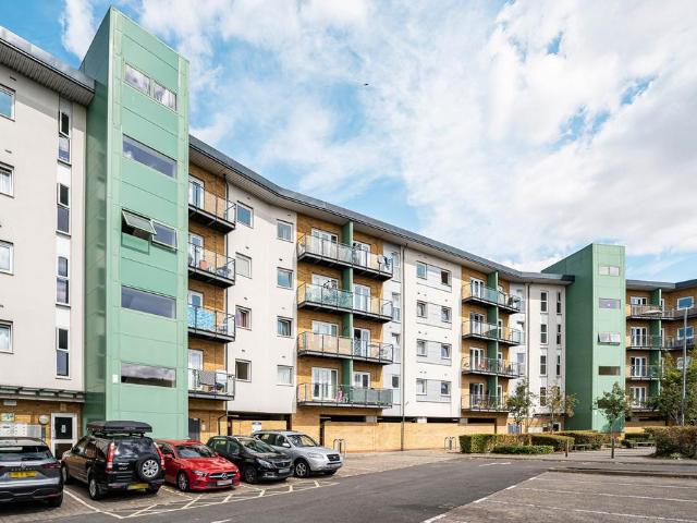1 bedroom flat for sale