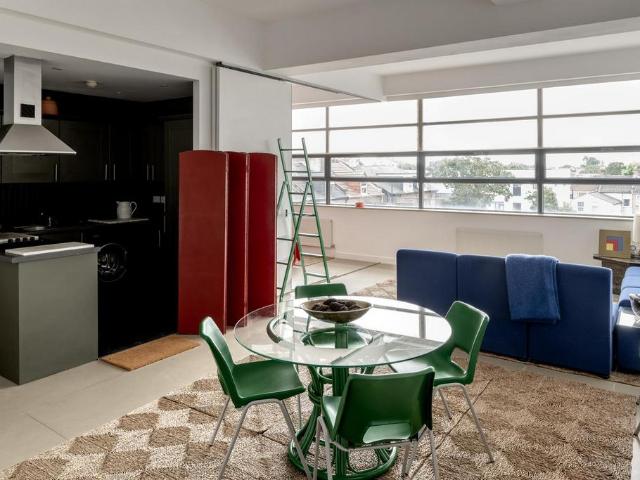 1 bedroom flat for sale