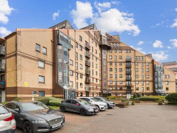 Glasgow, Glasgow and Clyde Valley - Garden