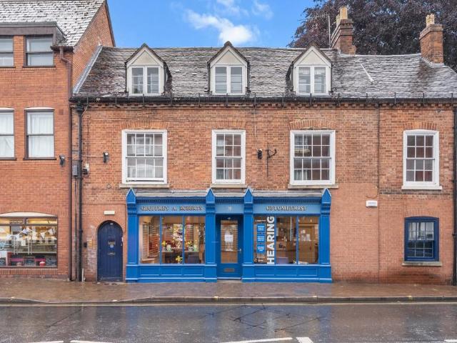 1 bedroom flat for sale