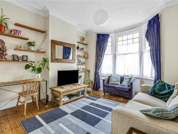 1 bedroom flat for sale