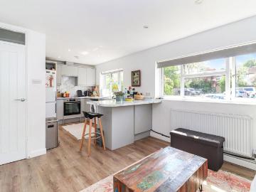 1 bedroom flat for sale