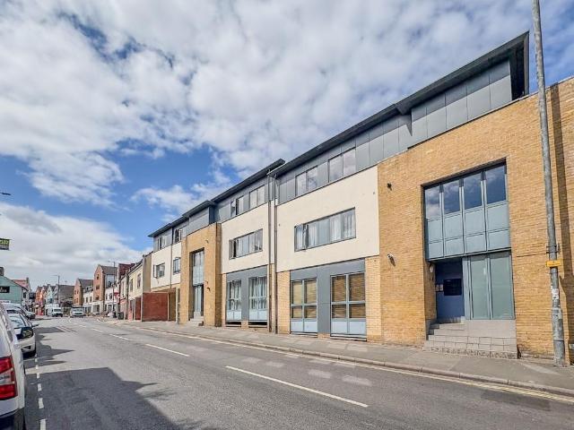 1 bedroom flat for sale