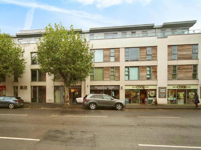 1 bedroom flat for sale