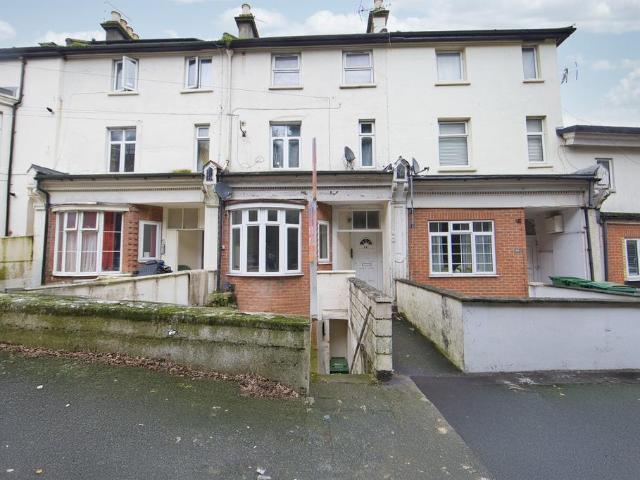 1 bedroom flat for sale