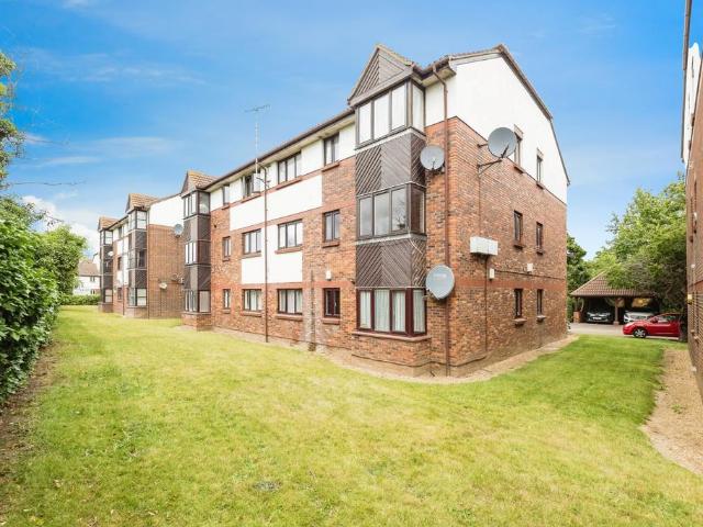 1 bedroom flat for sale