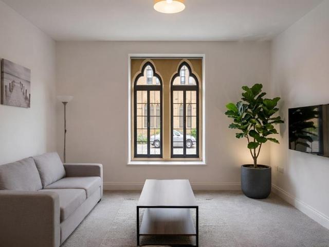 1 bedroom flat for sale