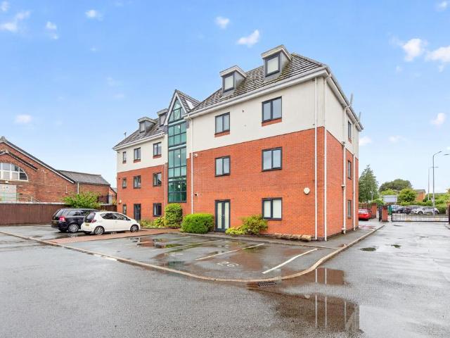 1 bedroom flat for sale