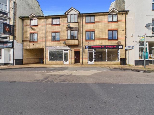 1 bedroom flat for sale