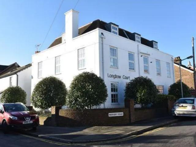 1 bedroom flat for sale