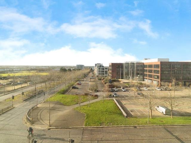 1 bedroom flat for sale