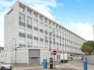 1 bedroom flat for sale