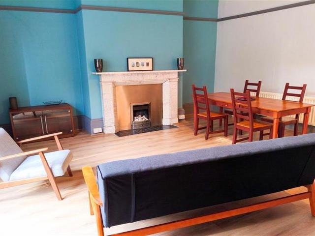 1 bedroom flat for sale