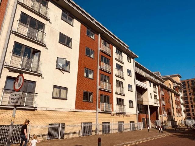 1 bedroom flat for sale