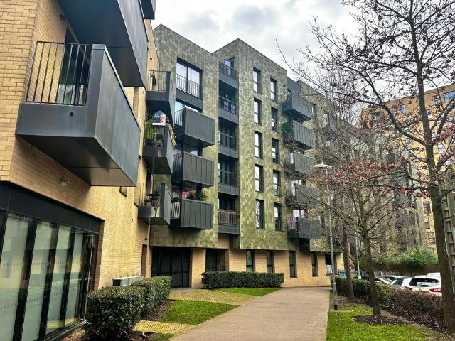 1 bedroom flat for sale