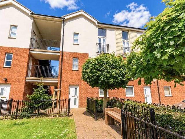 1 bedroom flat for sale