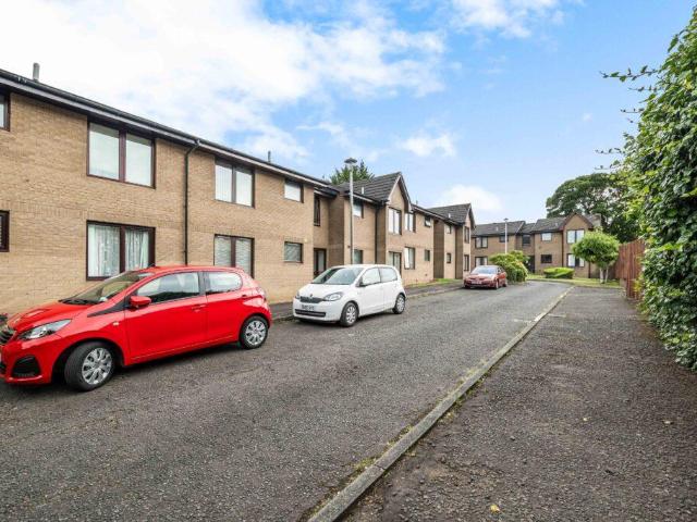 1 bedroom flat for sale