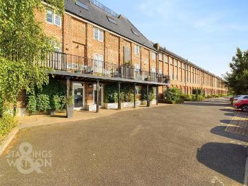 1 bedroom flat for sale