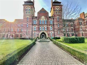 1 bedroom flat for sale