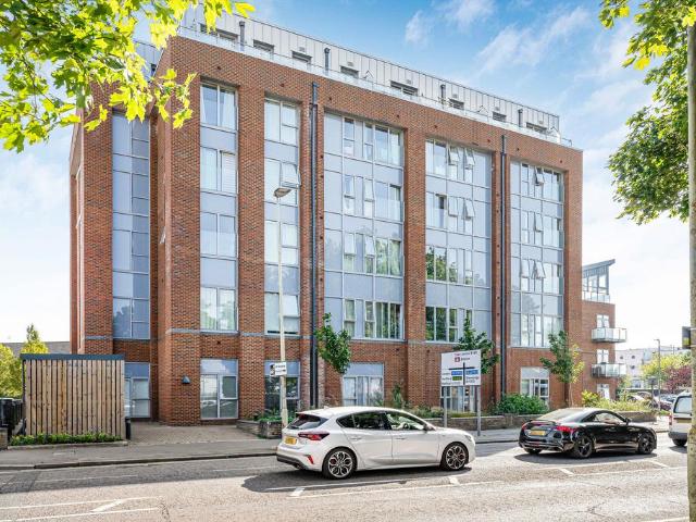 1 bedroom flat for sale