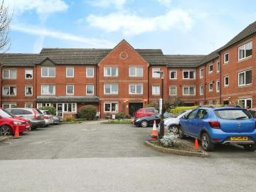 Flat for sale in Burhill