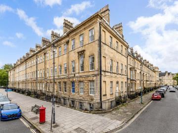 1 bedroom flat for sale