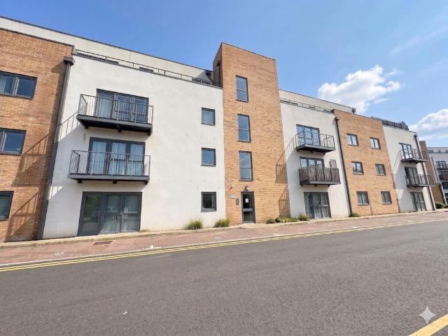 1 bedroom flat for sale