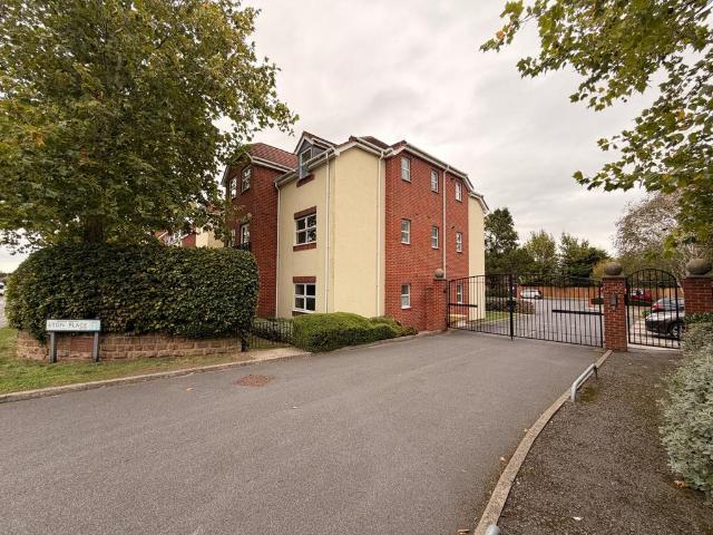 1 bedroom flat for sale
