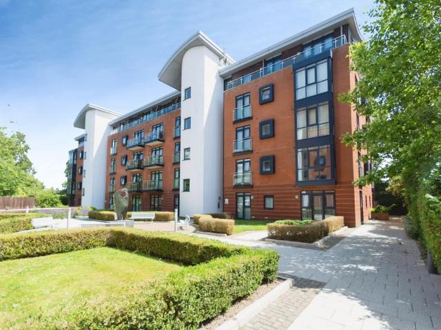 1 bedroom flat for sale