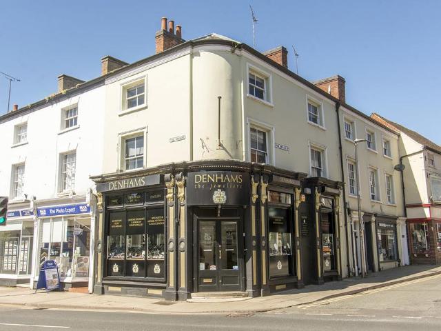1 bedroom flat for sale