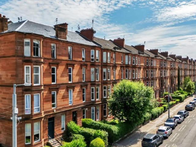 1 bedroom flat for sale