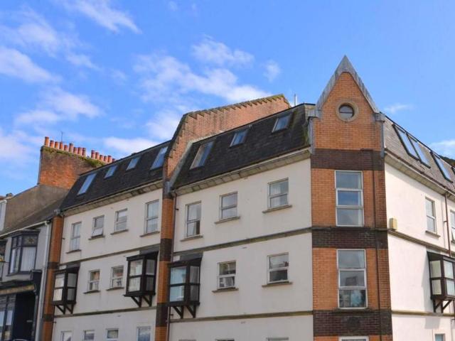 1 bedroom flat for sale