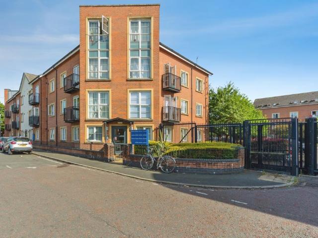 1 bedroom flat for sale