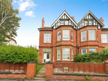 1 bedroom flat for sale