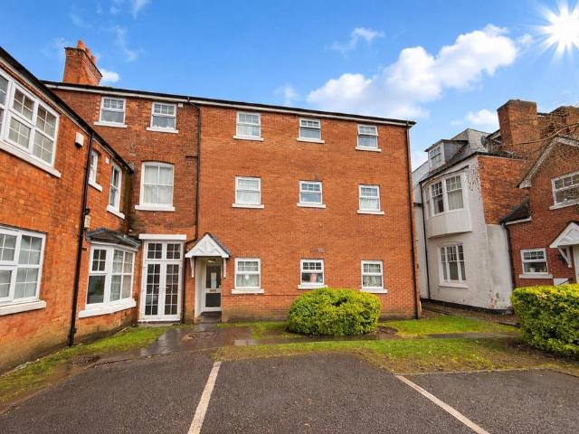 1 bedroom flat for sale